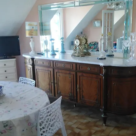 Au 1er Etage Avec Terrasse - 2 Chambres, 4 Personnes, Parking Face A La - Fr-1-843-36 公寓